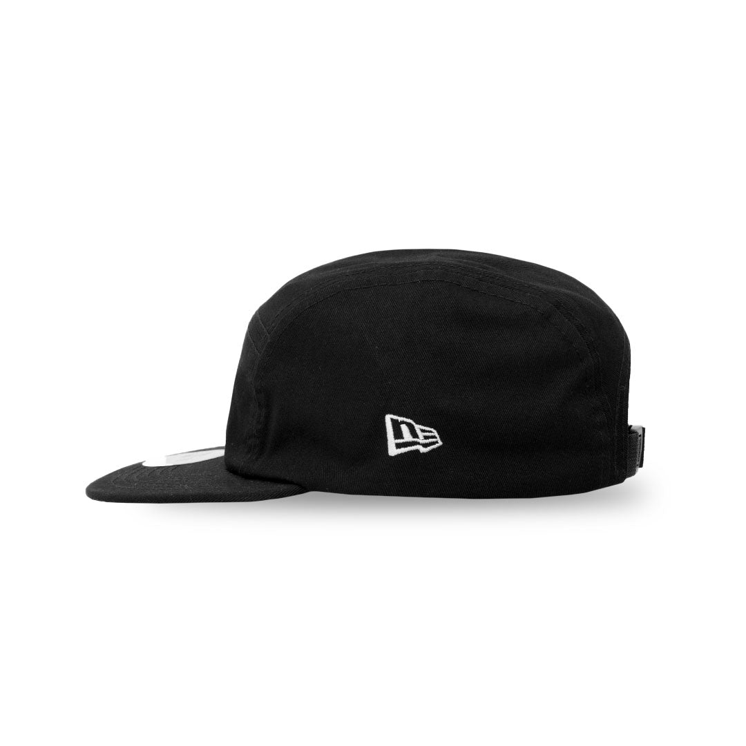 Plain black best sale new era hat