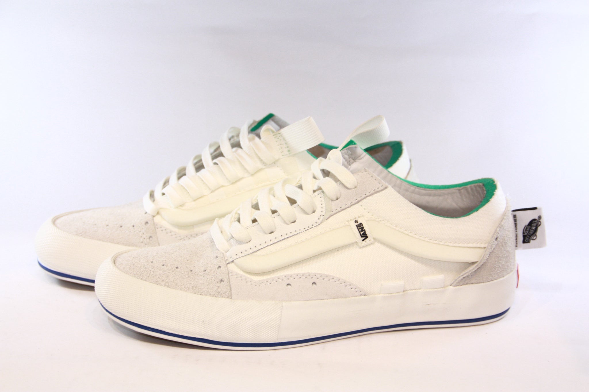 Vans Vault: OG Old Skool Cap LX Regrind (Marshmallow/Blanc) â The Nines